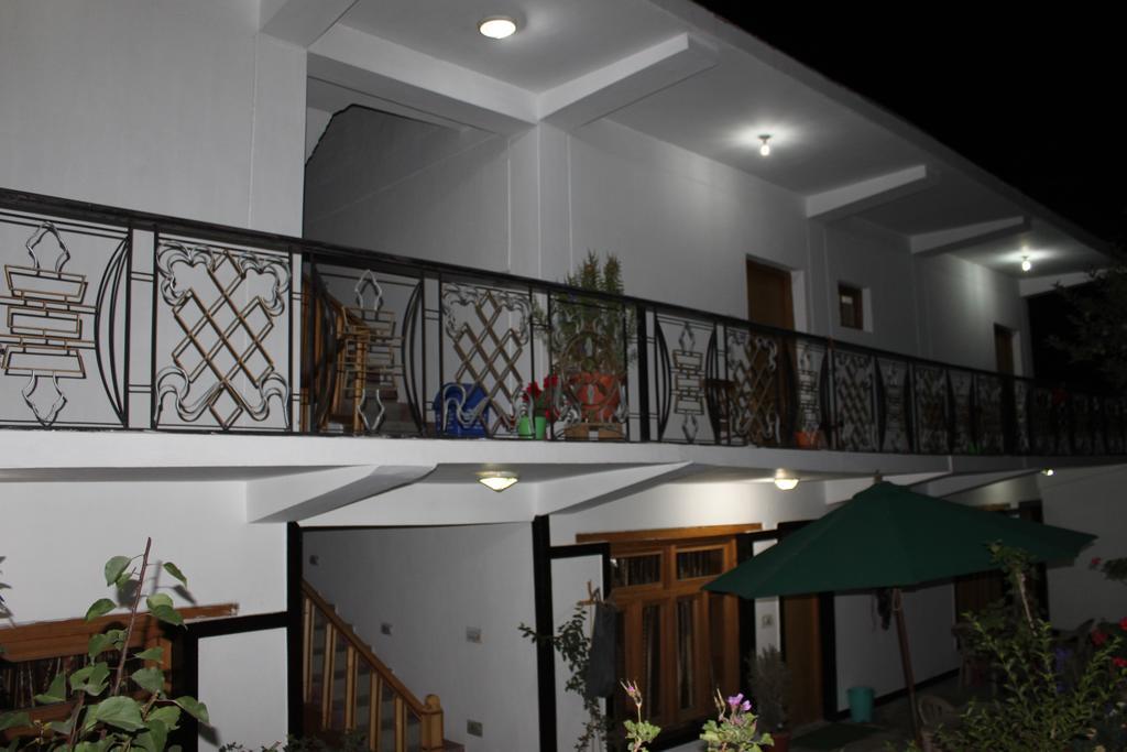 Travellers House Leh Bagian luar foto